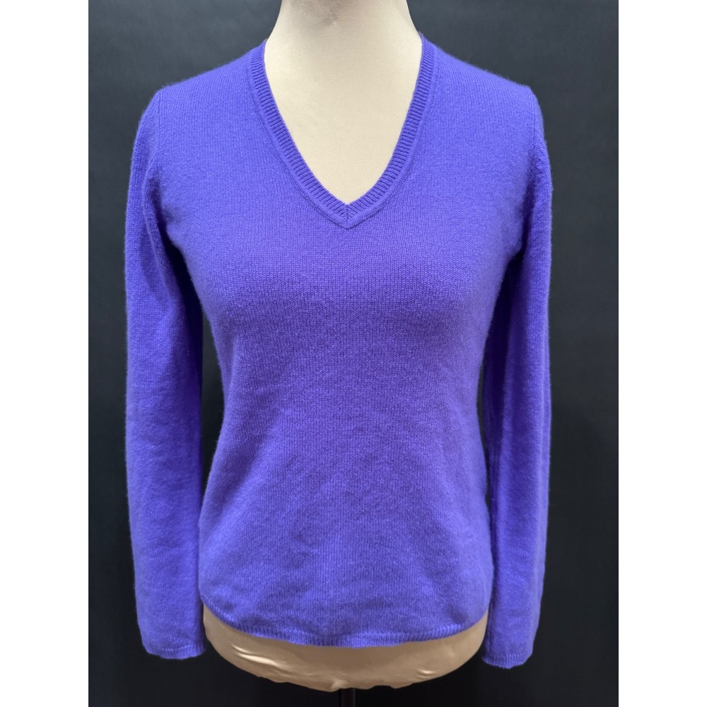 Charter Club Luxury 100% Cashmere Purple V-Neck Sweater Womens XS WPL8046 - Picture 2 of 9